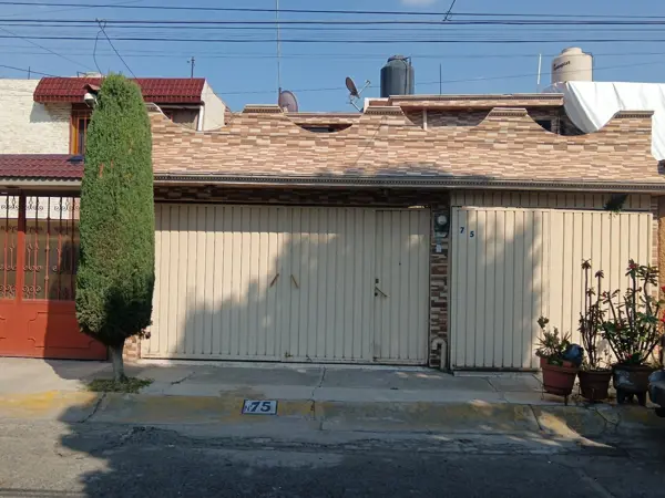 Casa en venta en Izcalli Jardines, Ecatepec de Morelos — foto 2 de 18