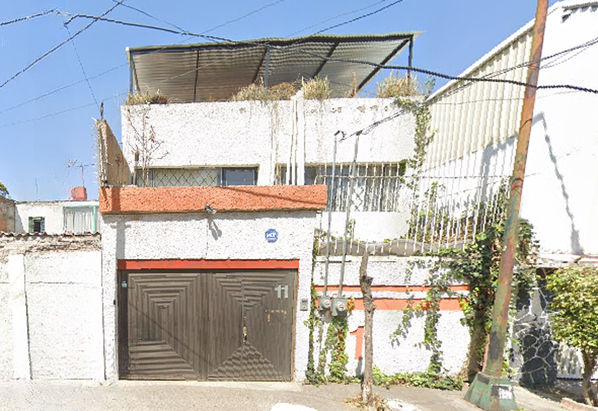 Casa en venta en Prado Churubusco, Coyoacán — foto 1 de 19