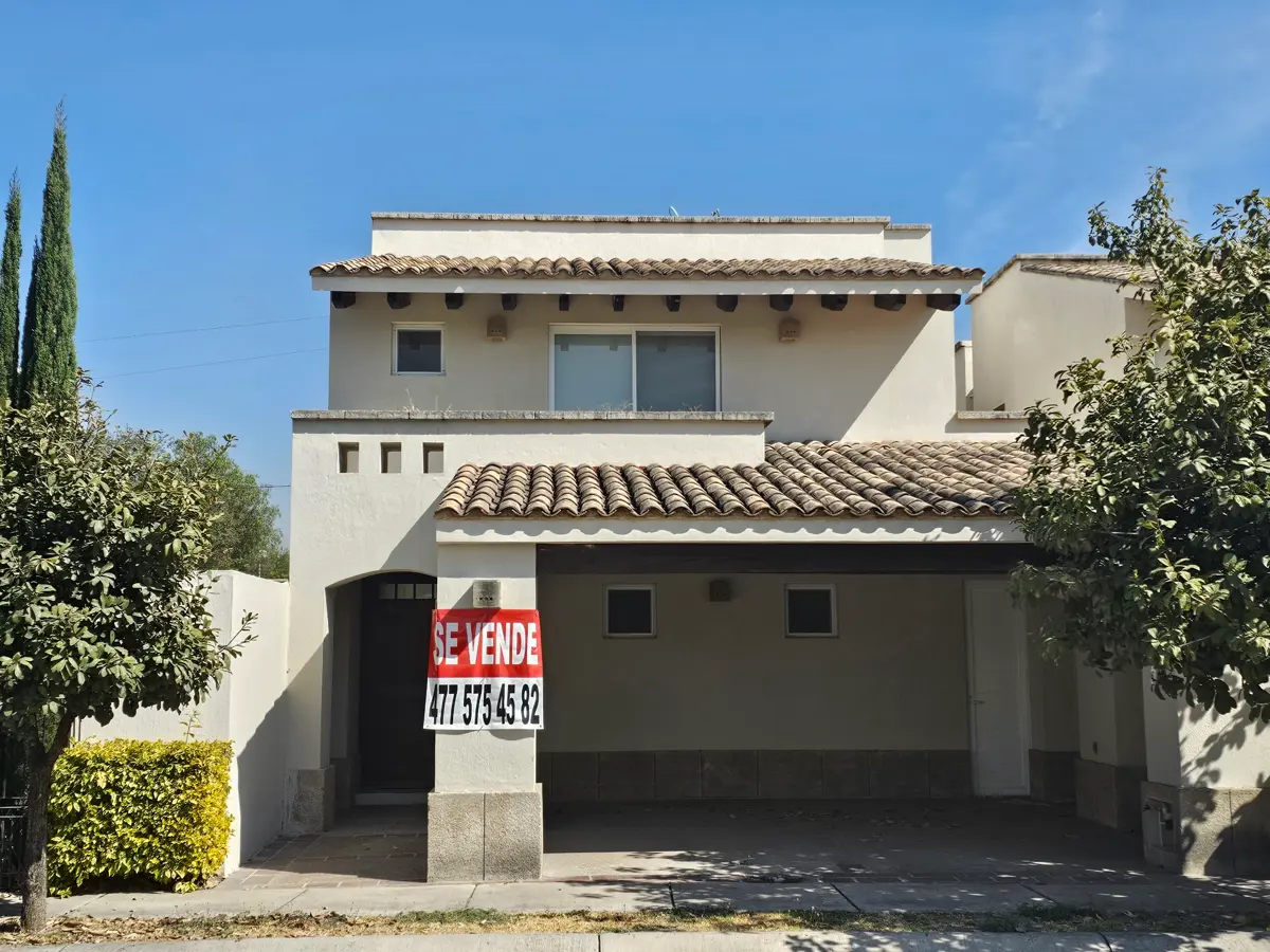 Casa en venta en El Mayorazgo Residencial, León — foto 1 de 28