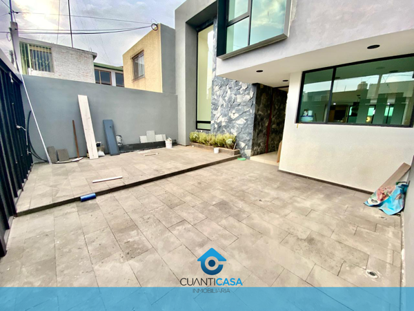 Casa en venta en Fuentes de Morelia, Morelia — foto 3 de 17