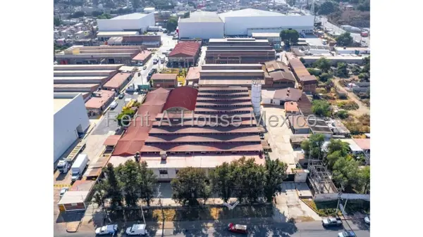 Bodega en renta en Los Reyes Acaquilpan Centro, La Paz — foto 2 de 20