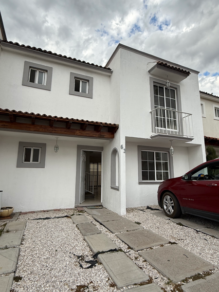 Casa en renta en Villas del Cimatario, Querétaro, Querétaro