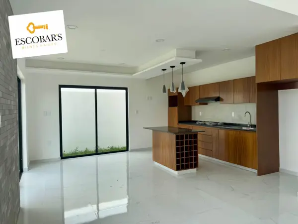 Casa en venta en Lomas de la Rioja, Alvarado — foto 3 de 6