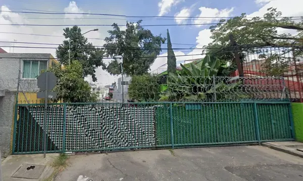 Casa en venta en Residencial Villa Coapa, Tlalpan — foto 2 de 7