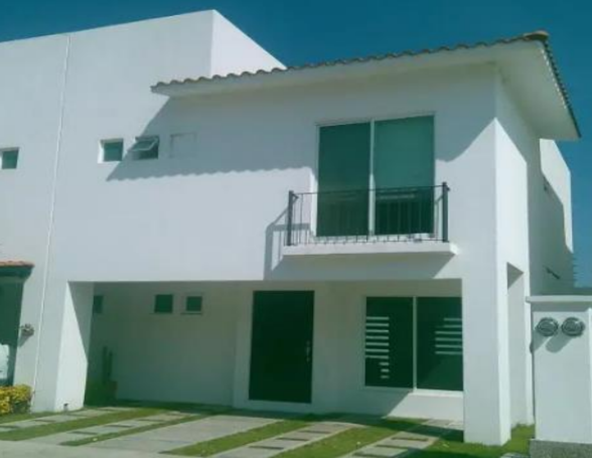 Casa en venta en Misión Privadas Residenciales, Irapuato — foto 1 de 8