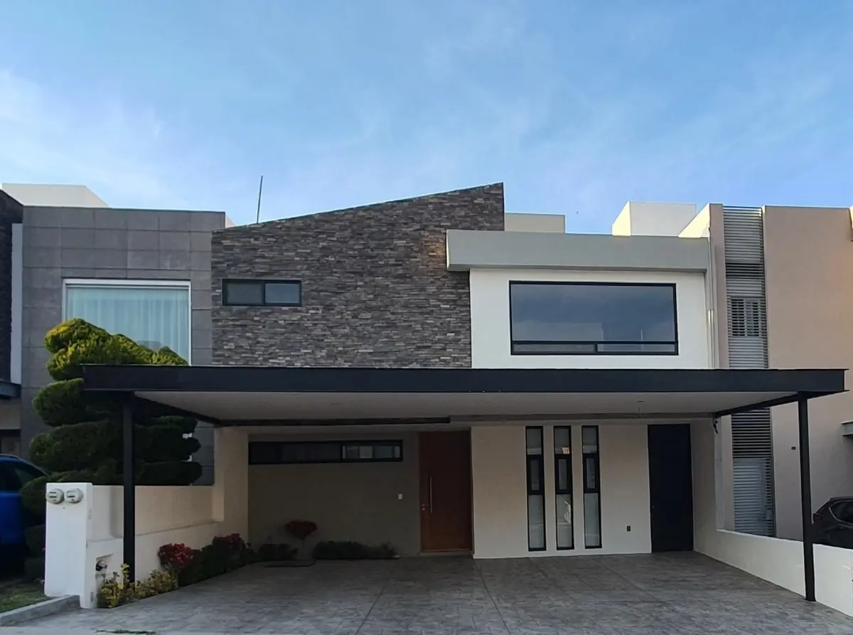 Casa en venta en Cumbres del Cimatario, Huimilpan — foto 1 de 14