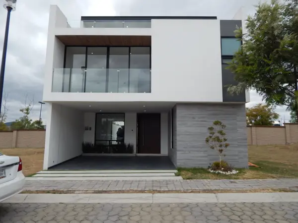 Casa en Lomas de Angelópolis II, San Andrés Cholula, Puebla