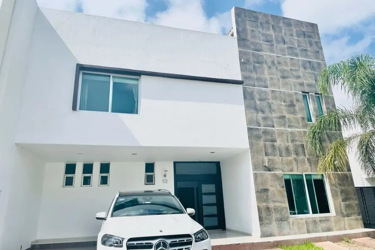 Casa en renta en Puerta de Hierro, Zapopan — foto 1 de 43