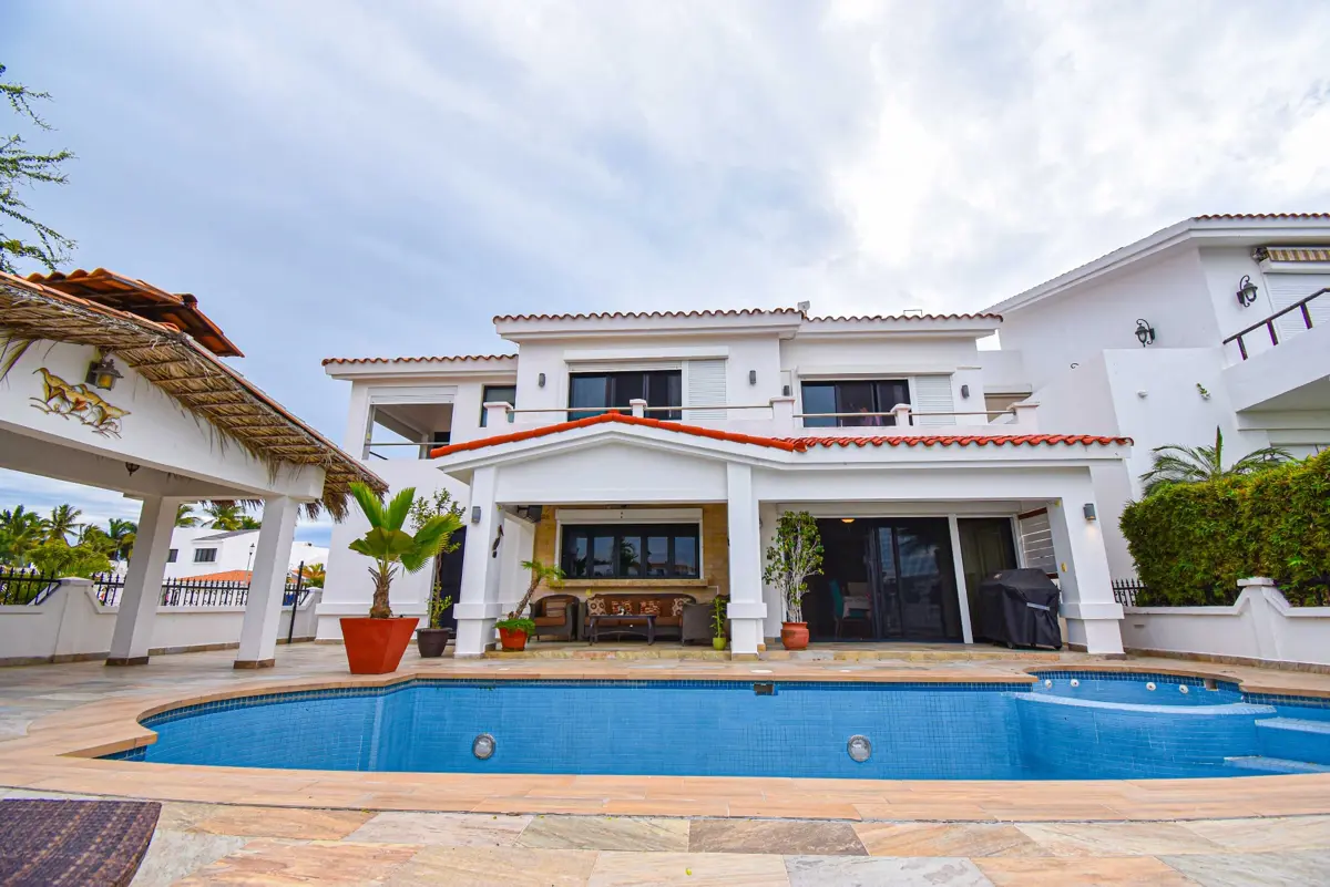 Casa en venta en El Cid, Mazatlán — foto 1 de 70