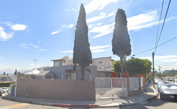 Casa en venta en Villa Floresta, Tijuana — foto 2 de 36