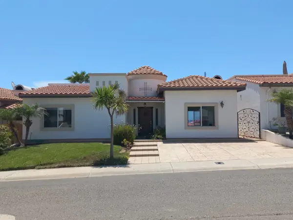 Casa en venta en Rancho el Descanso, Playas de Rosarito, Baja California