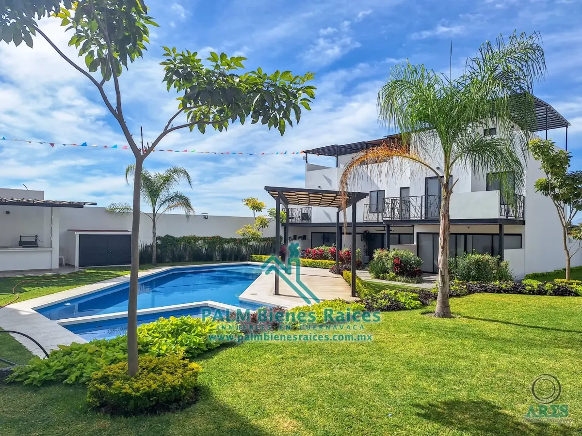 Casa en venta en Real Santa Fe, Xochitepec — foto 1 de 35