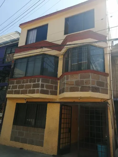 Casa en venta en Emiliano Zapata Fraccionamiento Popular, Coyoacán, Ciudad de México