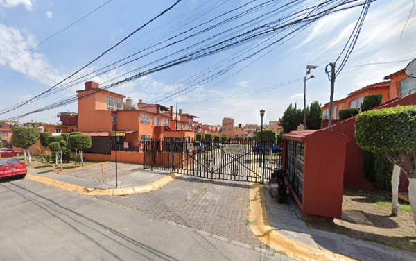 Casa en venta en El Tenayo, Tlalnepantla de Baz, México