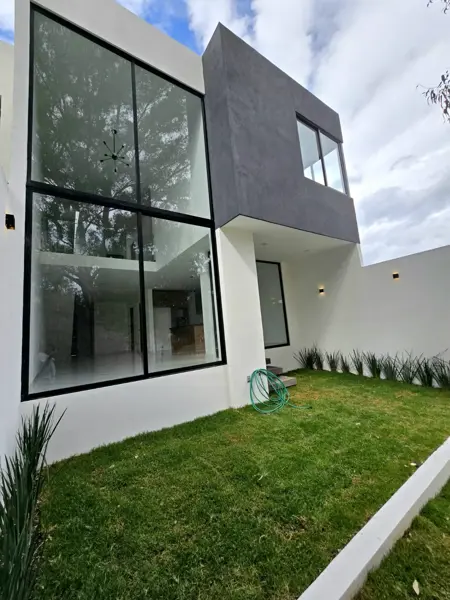 Casa en venta en Corporativos Tres Marías, Morelia — foto 2 de 27
