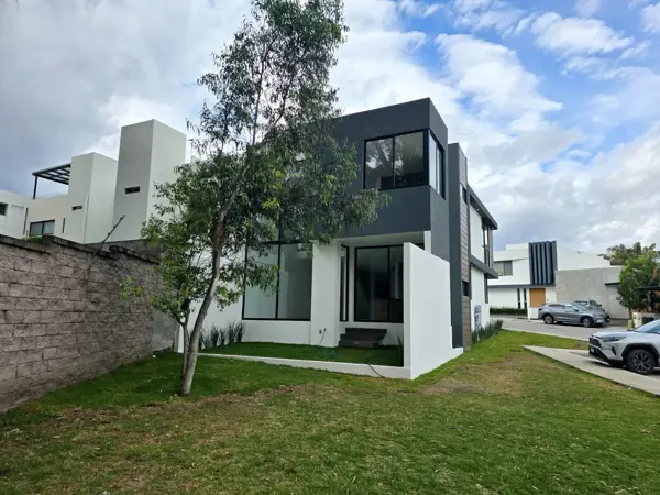 Casa en venta en Corporativos Tres Marías, Morelia — foto 3 de 27