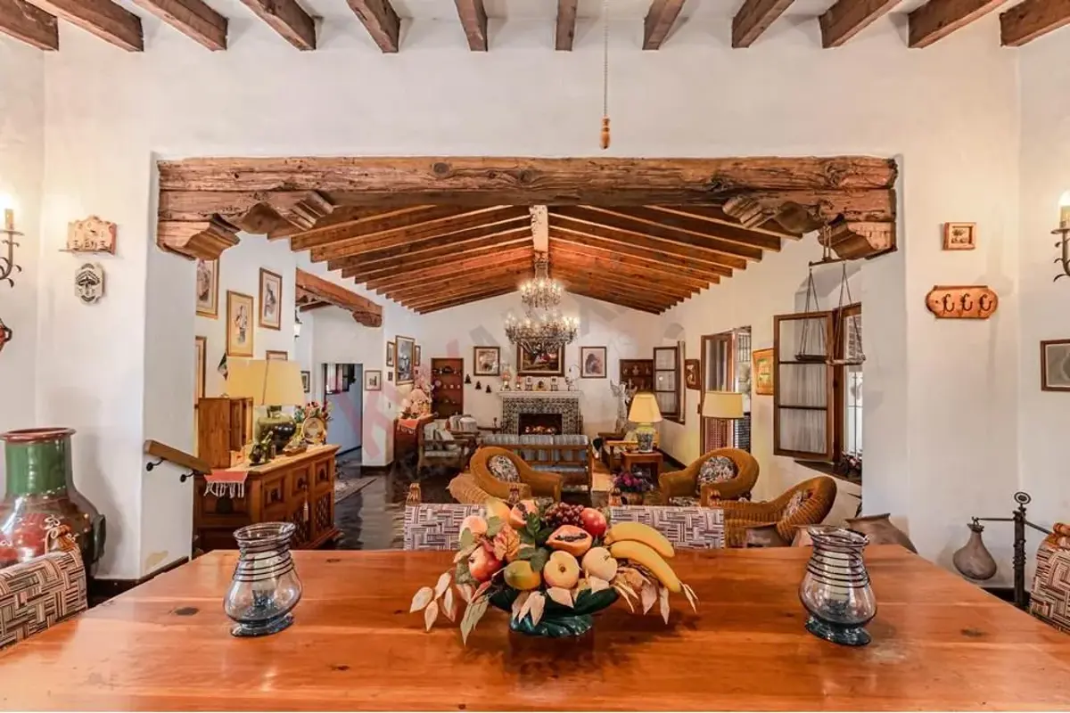 Casa en venta en Las Palmas, Cuernavaca — foto 1 de 41