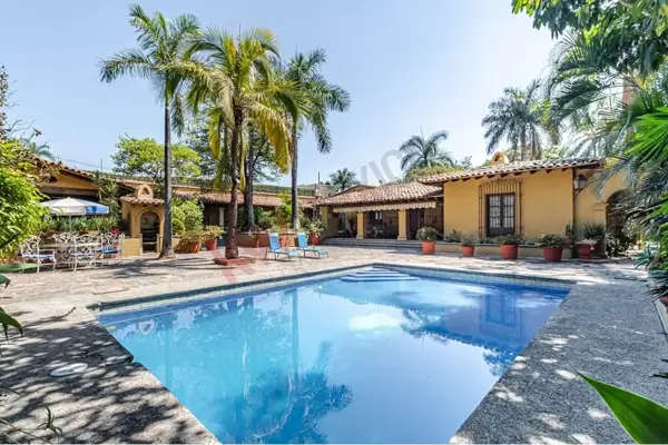 Casa en venta en Las Palmas, Cuernavaca — foto 3 de 41