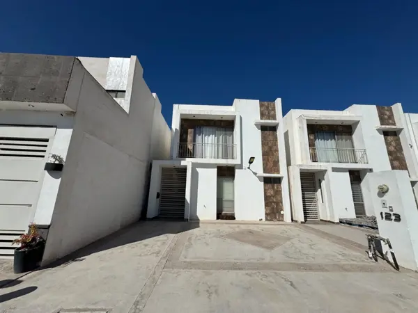Casa en venta en Los Viñedos, Torreón — foto 2 de 22