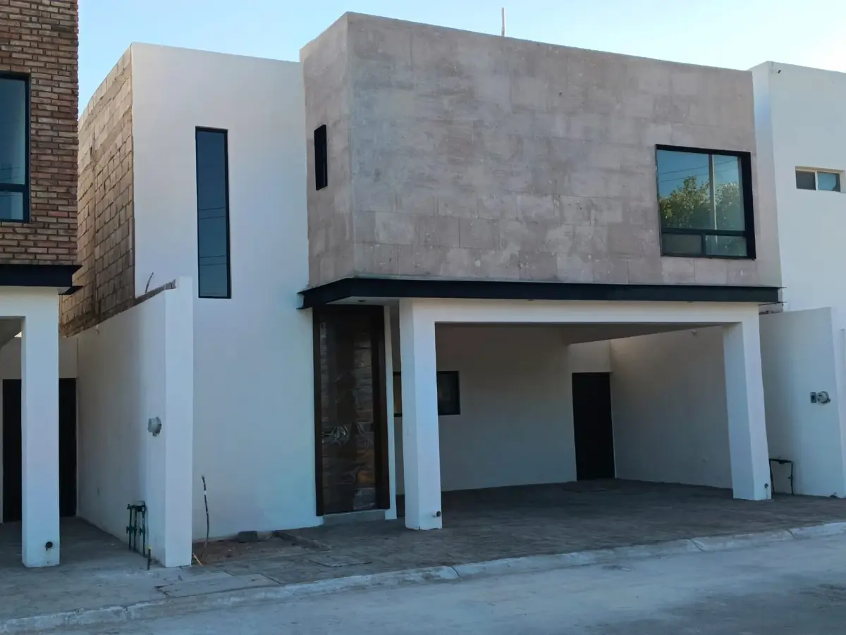 Casa en venta en Los Olivos, Gómez Palacio — foto 1 de 13