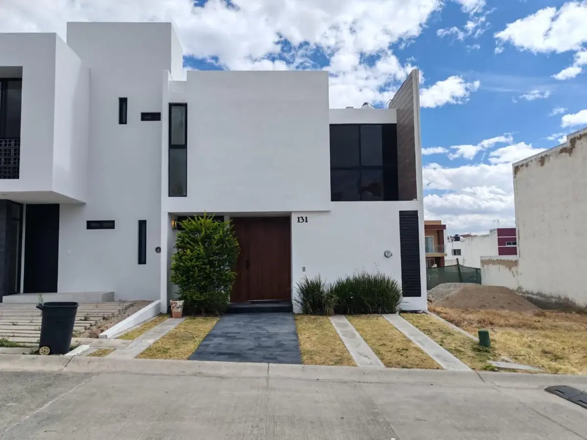 Casa en venta en Senderos de Monte Verde, Tlajomulco de Zúñiga — foto 1 de 50
