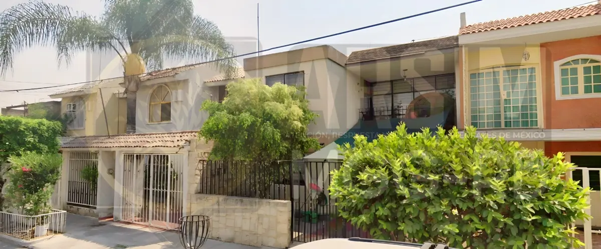 Casa en venta en Higuerillas 1a Secc, Guadalajara — foto 1 de 64