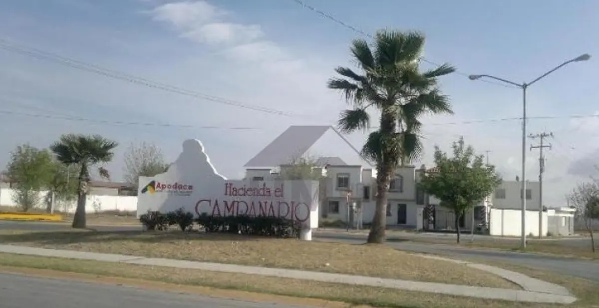 Casa en venta en Hacienda el Campanario, Apodaca — foto 1 de 10