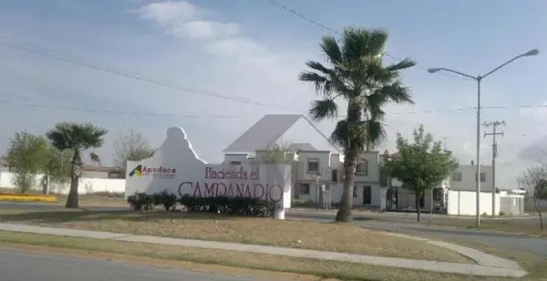 Casa en venta en Hacienda el Campanario, Apodaca, Nuevo León