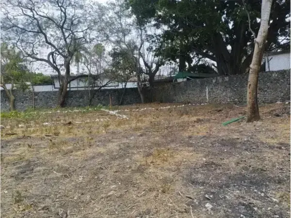 Terreno en venta en Delicias, Cuernavaca — foto 2 de 3
