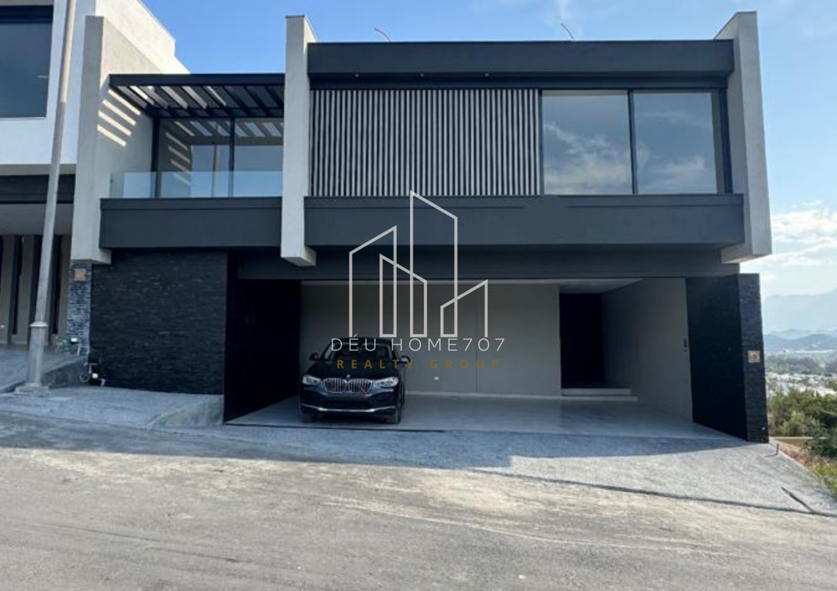 Casa en venta en Castaños del Vergel, Monterrey — foto 1 de 30