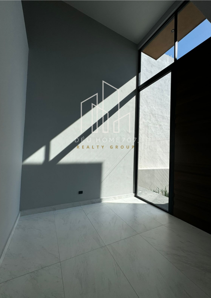 Casa en venta en Bosques de las Misiones Sector Reserva, Santiago — foto 2 de 15