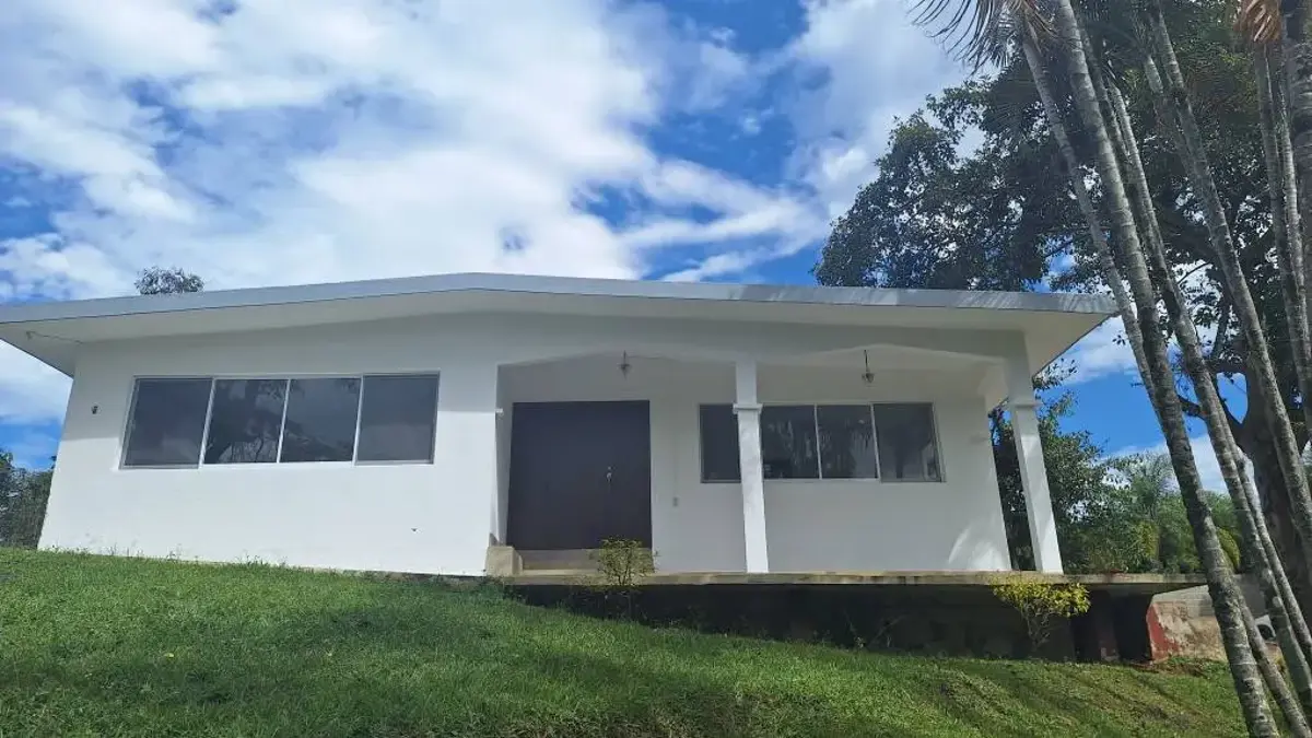 Casa en renta en Tlacotengo, Fortín — foto 1 de 35