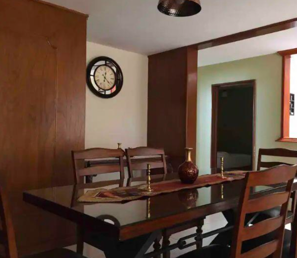 Casa en venta en Jardines de San Antonio, Irapuato — foto 3 de 8