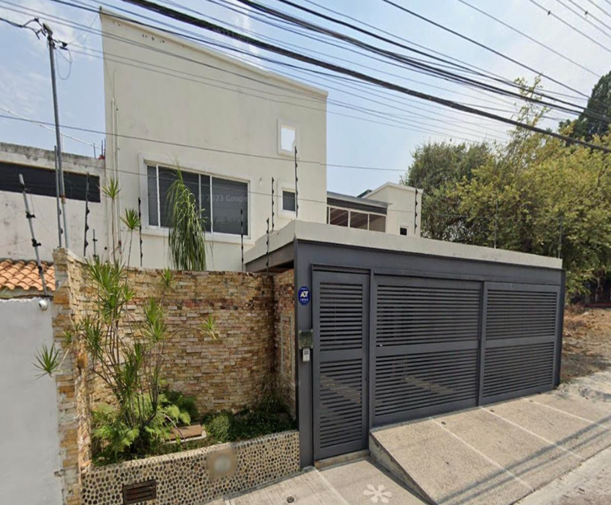Casa en venta en Cuernavaca Centro, Cuernavaca — foto 1 de 8