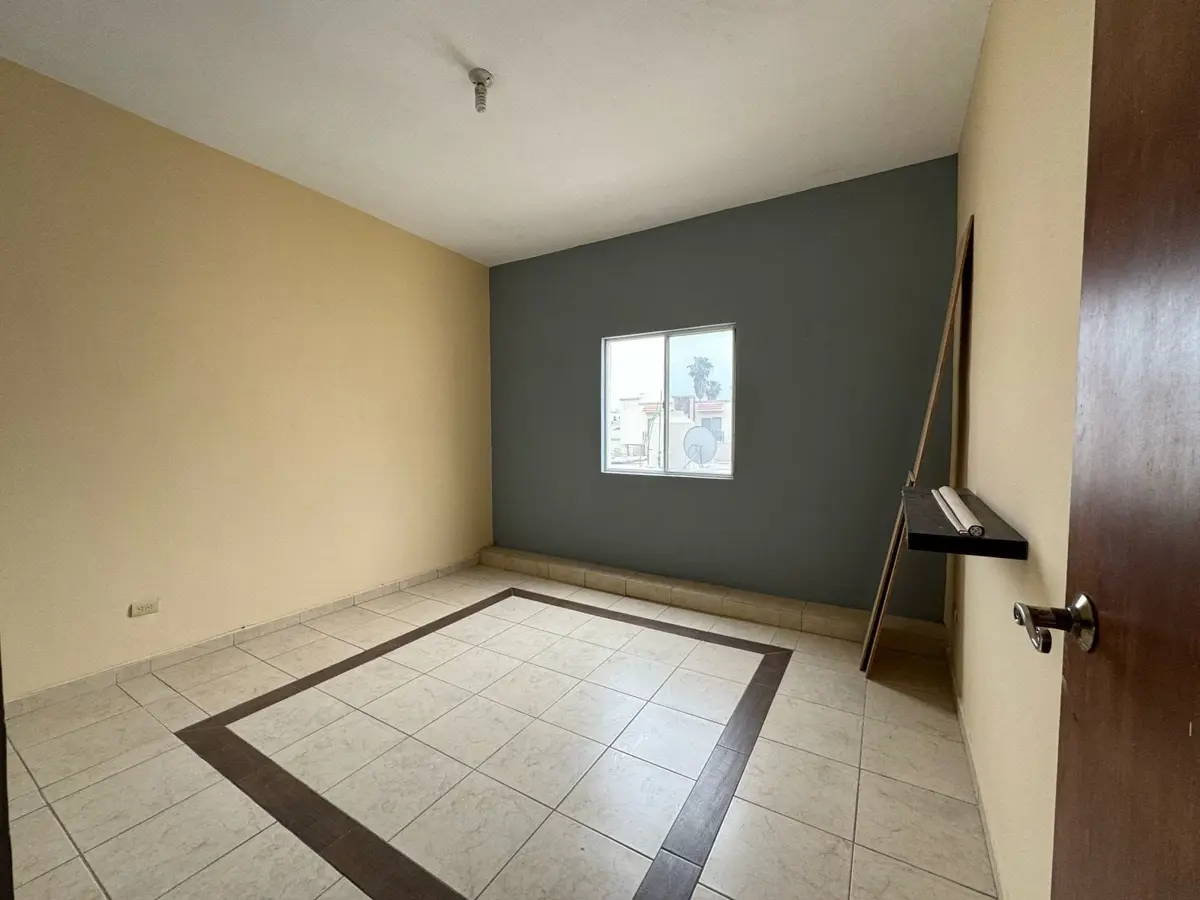 Casa en renta en Manantiales del Valle, Ramos Arizpe — foto 1 de 14