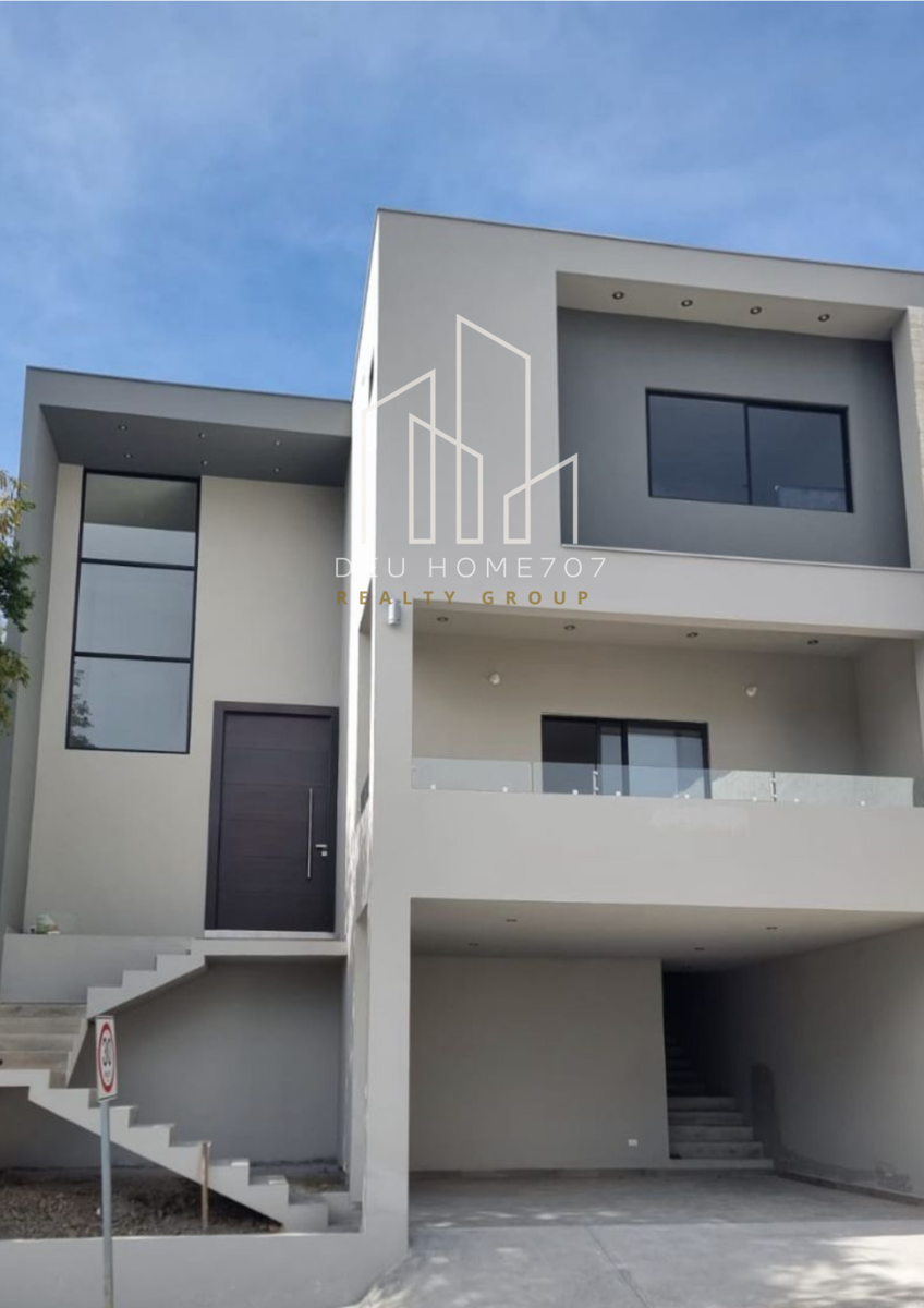 Casa en venta en Cumbres de Santiago, Santiago — foto 1 de 14