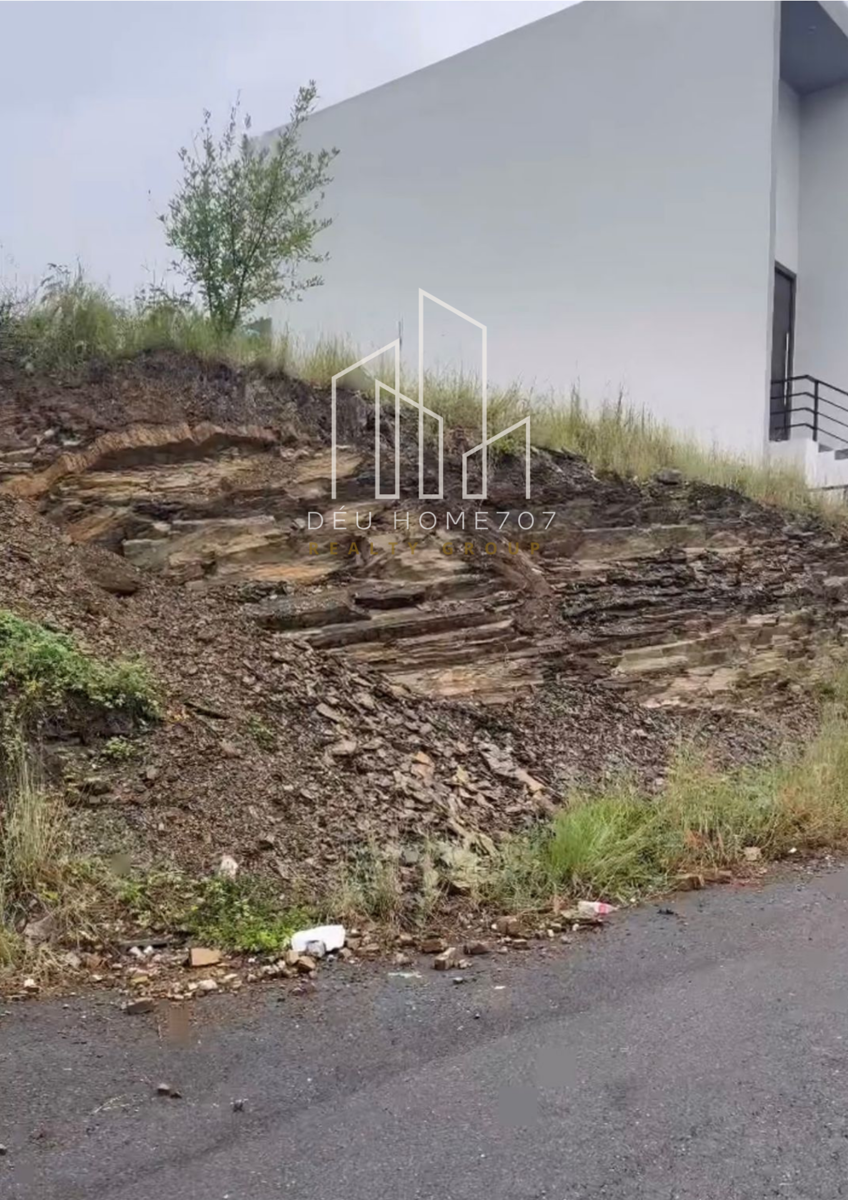 Terreno en venta en Cumbres de Santiago, Santiago — foto 1 de 3