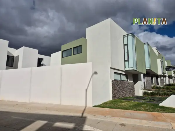 Casa en venta en Montaña Monarca I, Morelia — foto 2 de 12