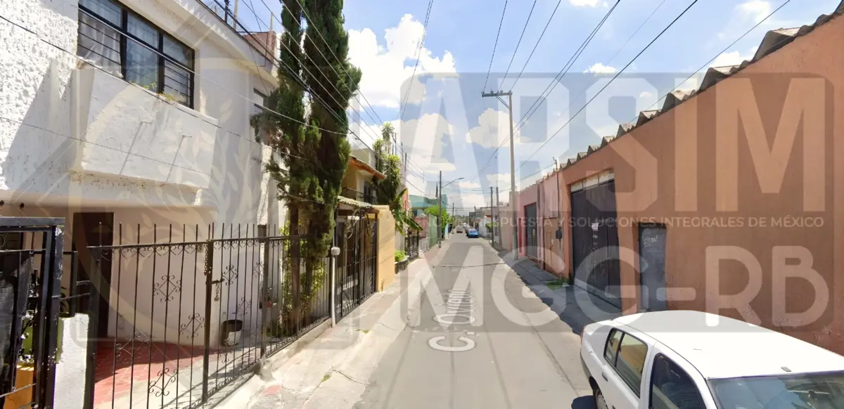 Casa en venta en Santa Elena de la Cruz, Guadalajara — foto 1 de 62