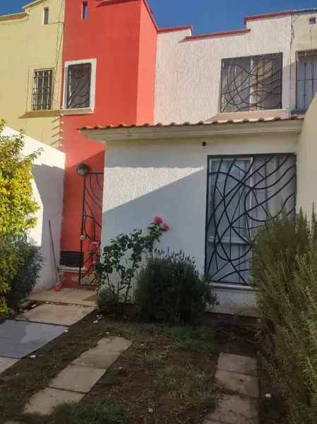 Casa en venta en Valle de las Torres, León — foto 2 de 8