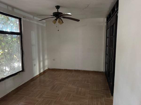 Casa en venta en Jardines de California, Torreón — foto 3 de 8