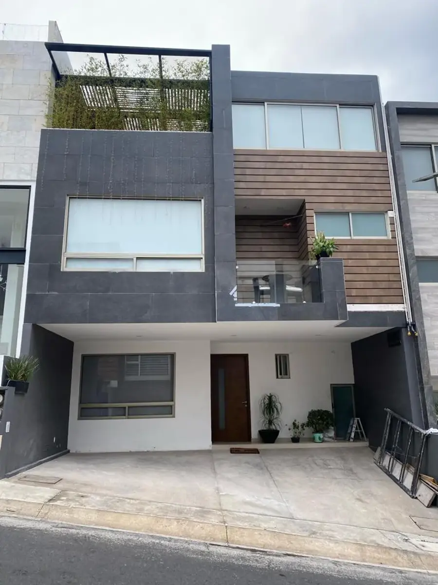 Casa en venta en Residencial Lago Esmeralda, Atizapán de Zaragoza — foto 1 de 14