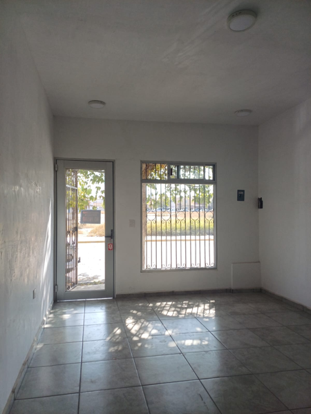 Local en renta en Villas del Camino Real, Saltillo — foto 2 de 6