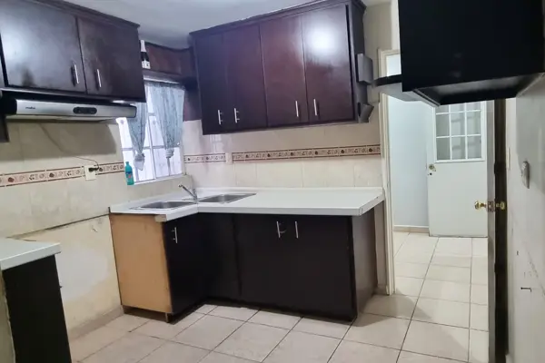 Casa en venta en Brisas Poniente, Saltillo — foto 2 de 14
