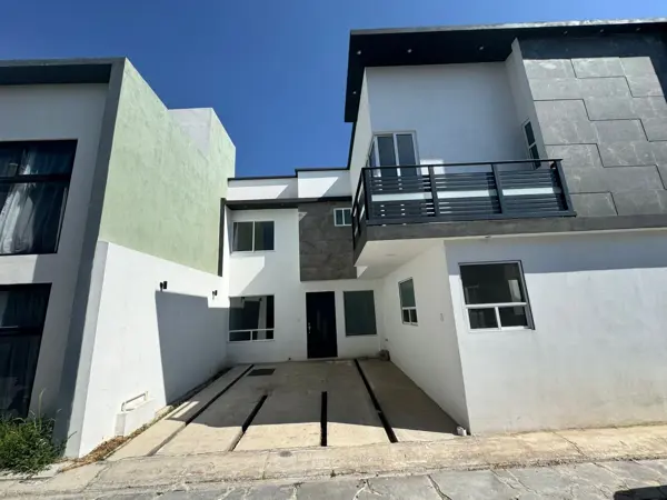 Casa en venta en Sanctorum, Cuautlancingo — foto 2 de 25