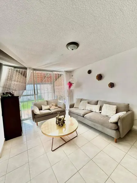 Casa en venta en Extensión Vista Hermosa, Cuernavaca — foto 2 de 10