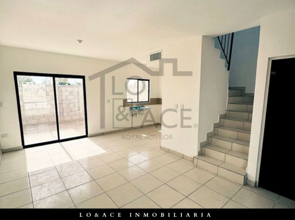 Casa en venta en Loma Real, Torreón — foto 3 de 9