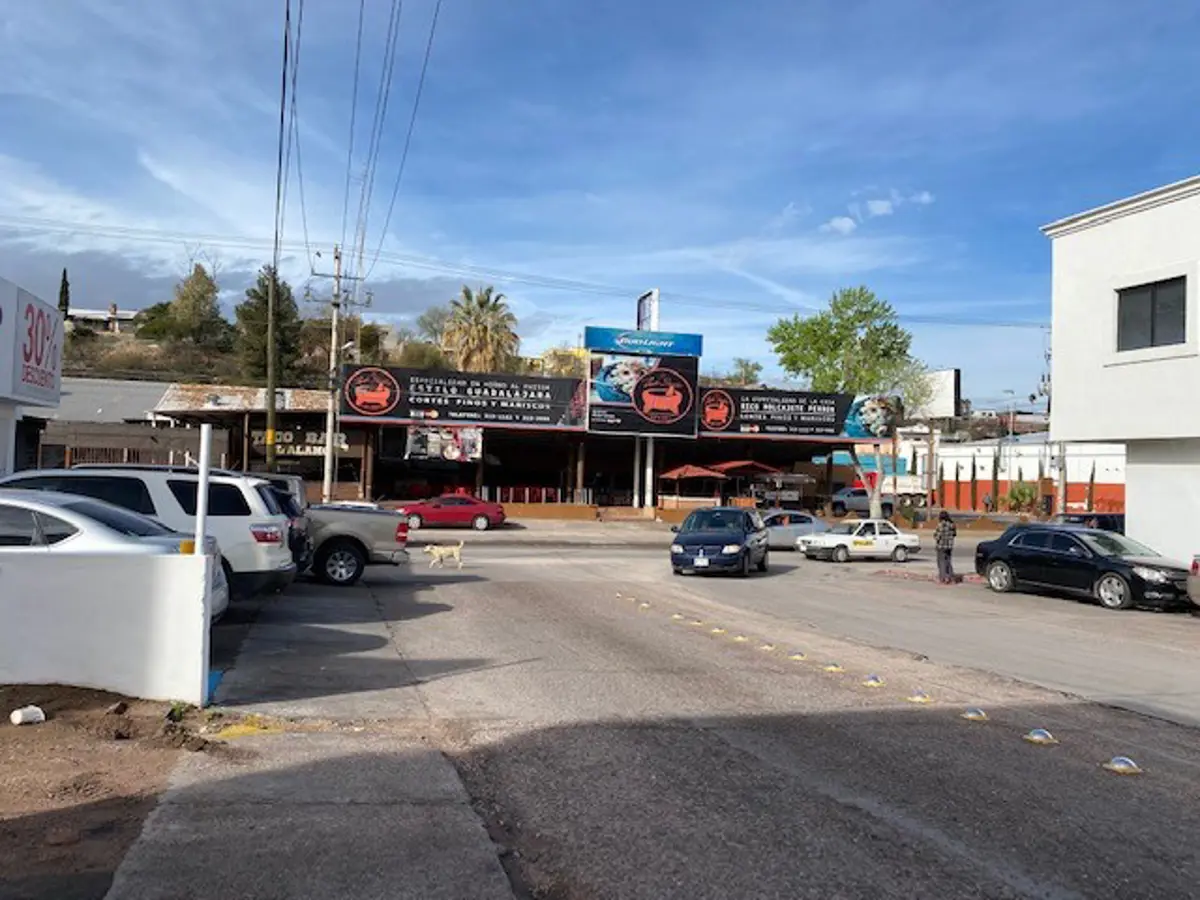 Local en venta en Moderna, Nogales — foto 1 de 9