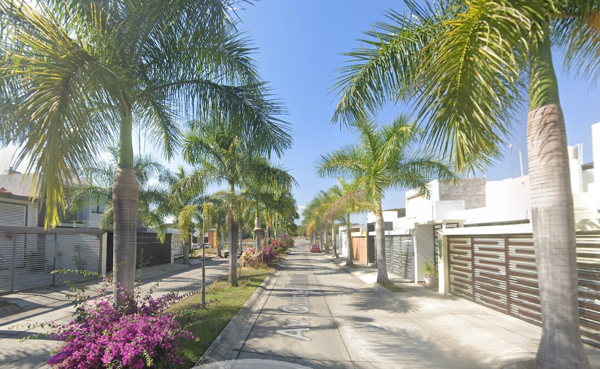 Casa en remate en Villas Colinas, Colima, Colima
