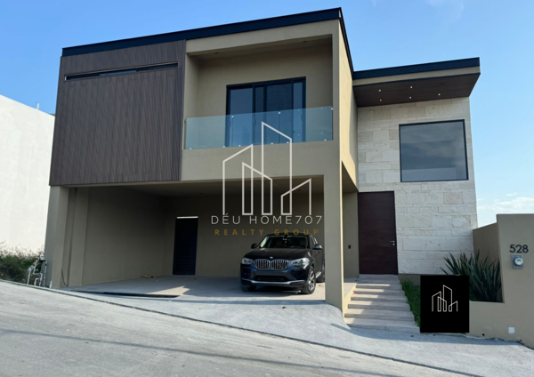 Casa en venta en Castaños del Vergel, Monterrey — foto 2 de 12